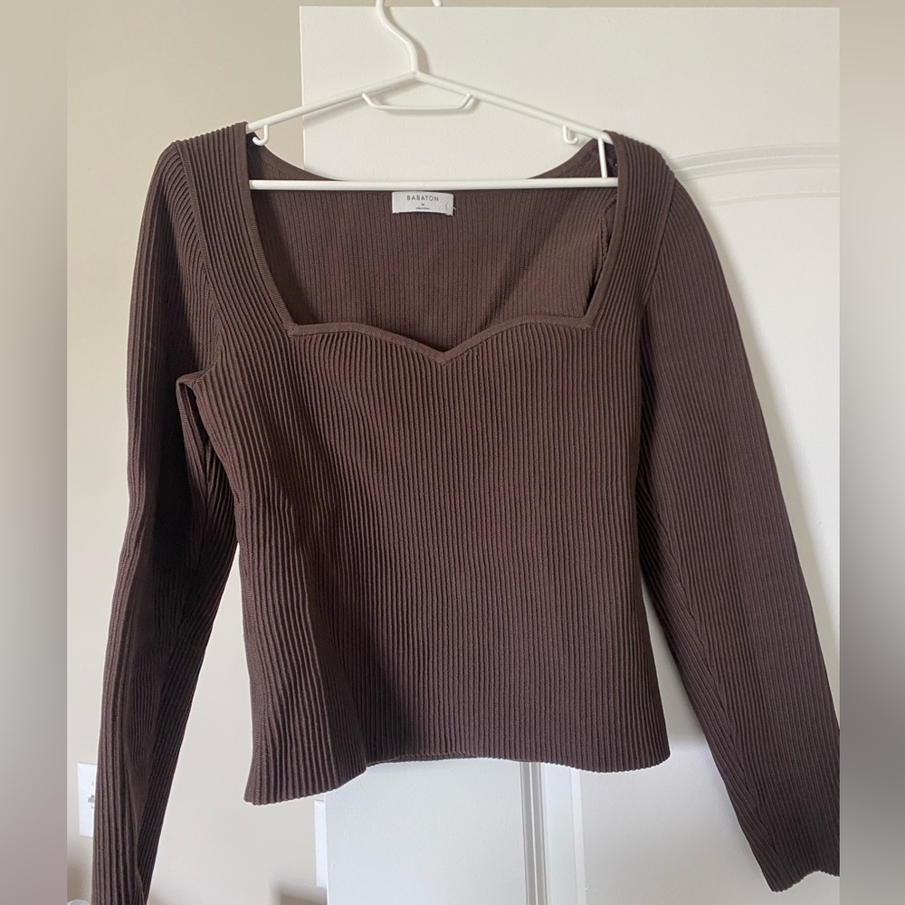 Aritzia Babaton top